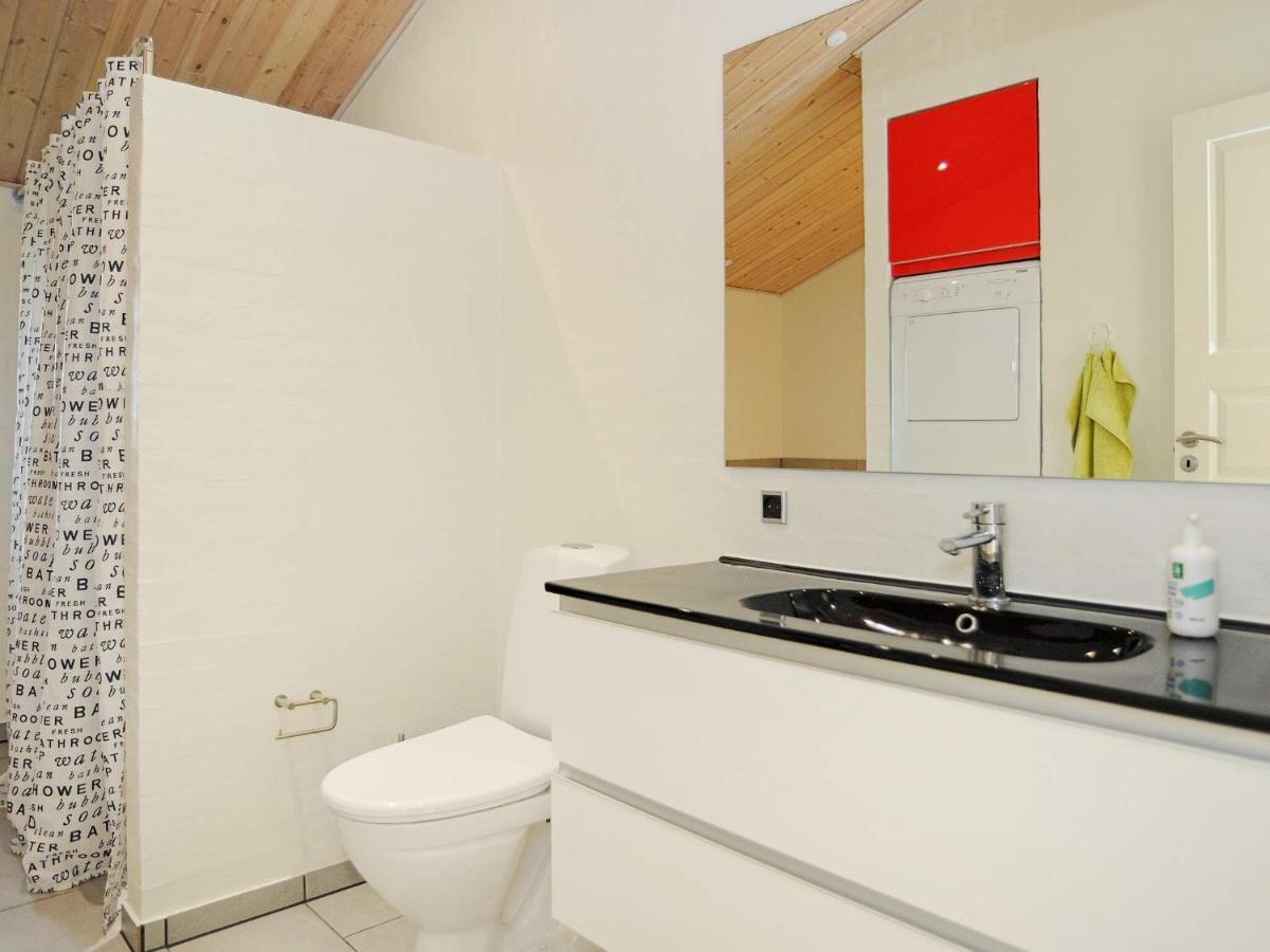 8 Person Holiday Home In Ansager Екстериор снимка